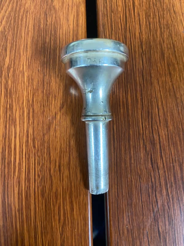 Unbranded 75F Flugelhorn Mouthpiece - Silver image 1
