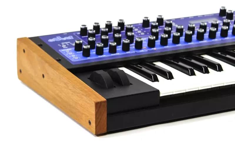 Dave Smith Instruments Mono Evolver 32-Key Monophonic Synthesizer image 2