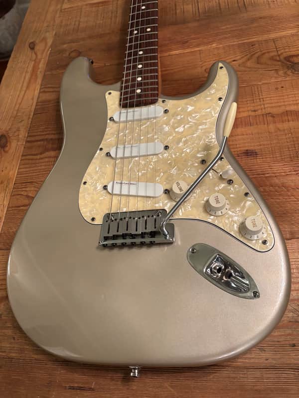 Fender Rare Fender Strat Plus Dx Lace Sensors TBX LSR Schallers 1998 - Shoreline Gold image 1