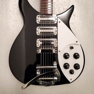 2022 Rickenbacker 325C64 (with Bigsby Vibrato) in Jetglo Finish; Comes with Original Hard Case and Pro-Setup!  Made in USA! image 7