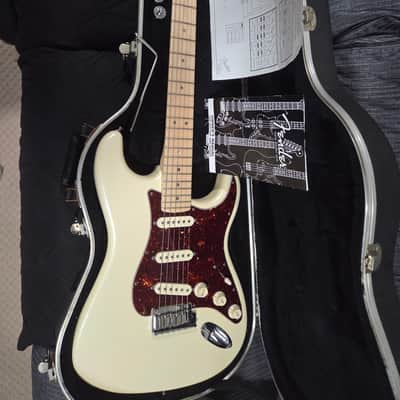 Fender Deluxe Stratocaster 2008 - White Pearl image 5