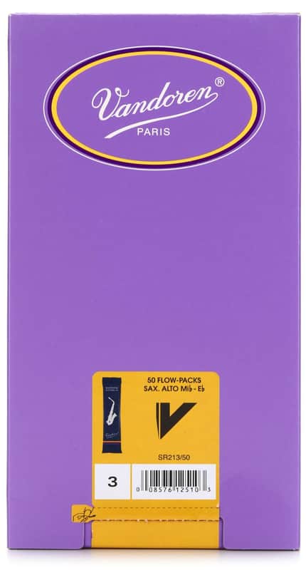 Vandoren Traditional Alto Saxophone Reeds - 3.0 (50-pack) (2-pack) Bundle image 1