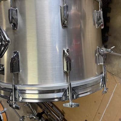 Tama Vintage imperial star 22 bass drum image 6