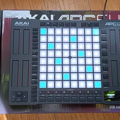 Akai APC64 MIDI Controller & Sequencer – Excellent Condition – Original Box & All Accessories image 4