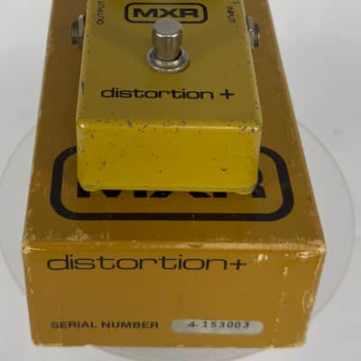 MXR Distortion + S/N 4-153003 Block Logo Distortion Pedal W/ Box 1980 - Yellow image 2