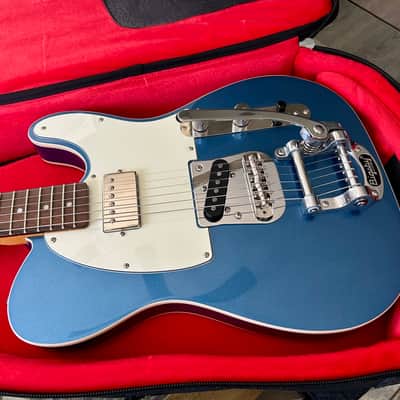 Squier Classic Vibe '60s Telecaster Custom SH Bigsby - Lake Placid Blue image 16
