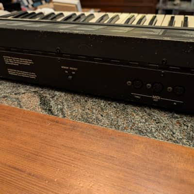 Oberheim Matrix 6 Analog Synthesizer image 9