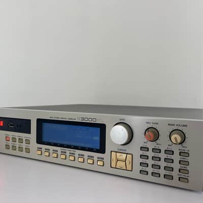 Akai S3000XL Rack Sampler with Gotek USB Floppy Emulator + Original Drive image 2