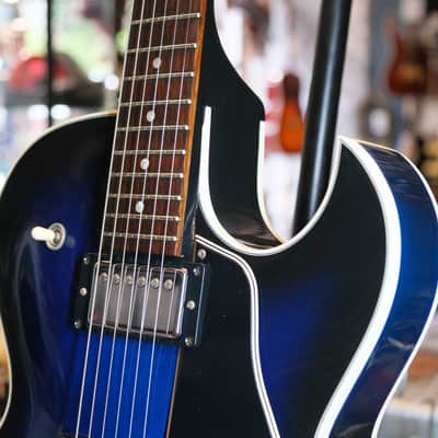 Gibson 2003 ES-135, Gloss Blue-Burst (Pre-Owned) image 5