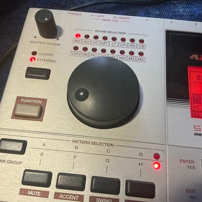 Elektron Machinedrum SPS-1UW+ MKII 2010s - Silver image 4