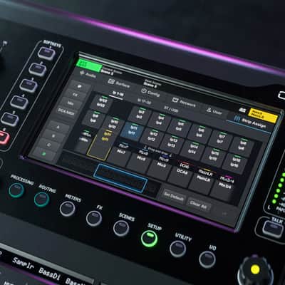 Allen & Heath QU-7 | Compact 38in x 24out 96kHz Mixer. New with Full Warranty! image 3