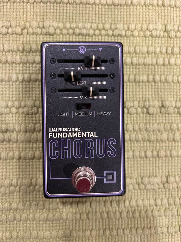 Walrus Audio Fundamental Chorus
