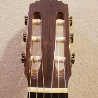 Anselmo Solar Gonzalez Anselmo Solar Gonzalez flamenco guitar - Santos Hernandez/Marcelo Barbero style 1964 - Top: German spruce with new golpe plates. Sides and Back: Cypress Neck: Mahogany Fingerboard: Ebony image 10