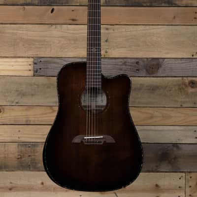 Alvarez Masterworks MDA77CEARSHB Acoustic/Electric Guitar Shadowburst w/ Case image 4