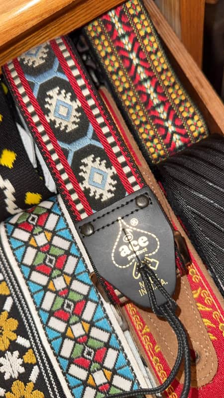 D'Andrea ACE 10 Vintage Reissue Snowflake Adjustable 2" Wide Guitar Strap image 1