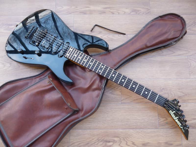 Grover Jackson Super Dinky (Fusion) Student SSH MIJ 1992 Black