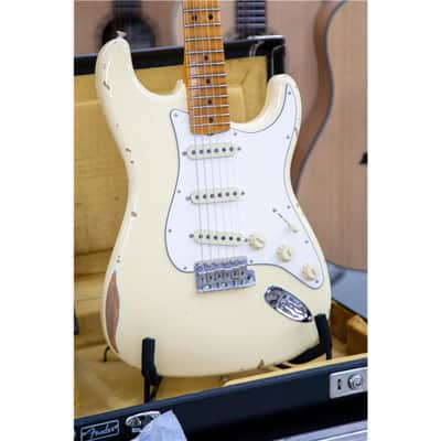 FENDER Custom Shop 68 Strat Aged Vintage White image 9