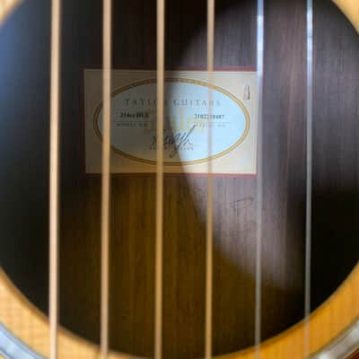 Taylor 214ce DLX 2018 - Natural image 5