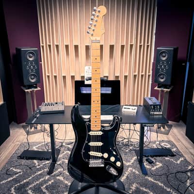 1988 Fender Strat Plus with hardshell case image 2