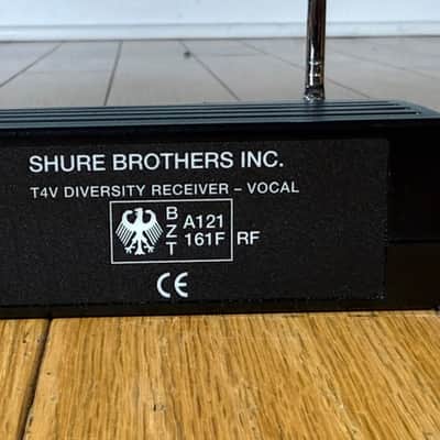 Shure Marcad VHF True Diversity Handheld Microphone System, 177.600 Mhz, Excellent Condition image 7