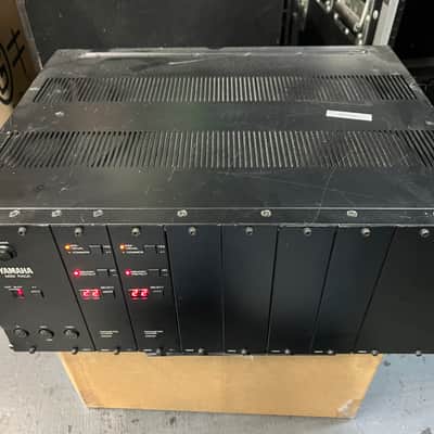 Yamaha TX216 8-Module FM Synthesizer 1984 - Black