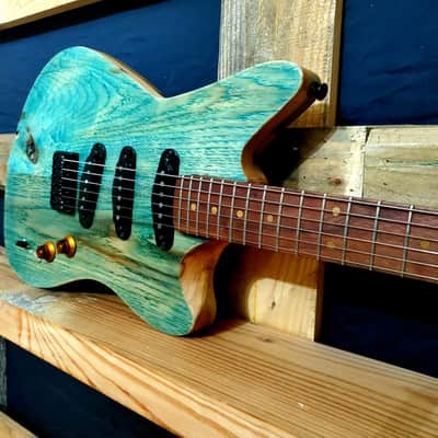 Clifton Guitarworks  Cleveland - Emerald image 3