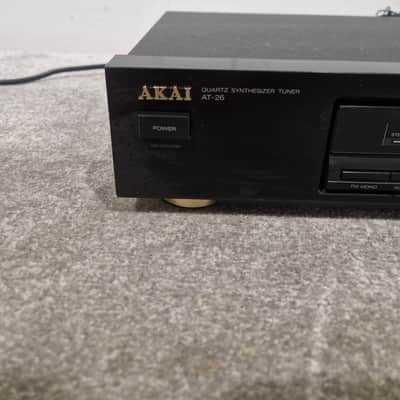 Akai AT-30 - Digital Synthesizer Tuner - Black - Excellent image 4