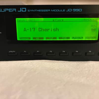 Roland JD 990