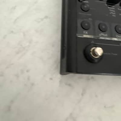 TC Helicon VoiceTone Create XT 2010 - 2014 - Black image 3