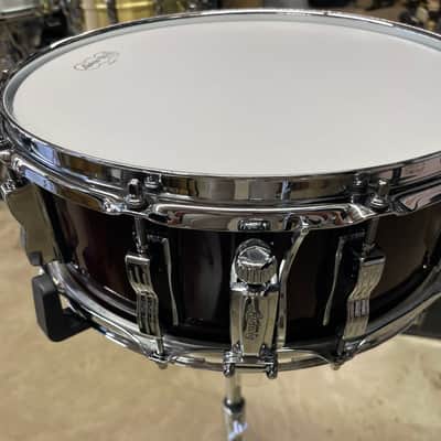 Ludwig LS401 Classic Maple 5x14" 10-Lug Snare Drum - STORE DISPLAY - OM- Mahogany Stain image 4