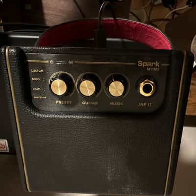 Positive Grid Spark MINI Portable Digital Modeling Guitar Practice Amp 2022 - Present - Black image 2