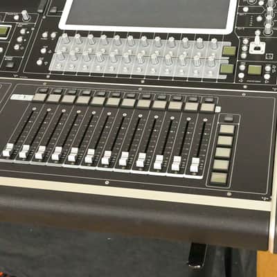 DiGiCo SD5 Digital Mixing Console w/ Waves Card, ST Optical & Road Case CG0105C *ASK FOR SHIPPING* image 4