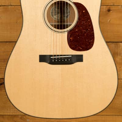 Collings D1 - Natural image 3