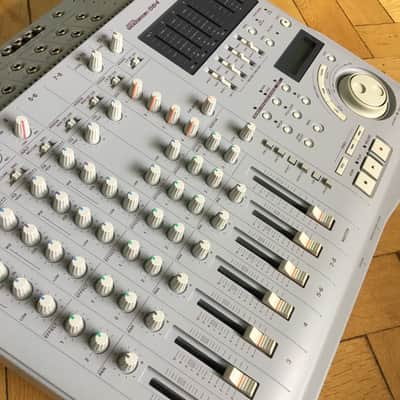 TASCAM 564 Portastudio 4-Track Mini Disk Recorder 1990s - Gray image 3