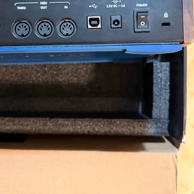 Novation Peak 8-Voice Desktop Synthesizer 2017 - Present - Black image 8