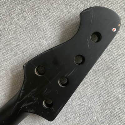 Black 5 String Harley Benton Bass Maple Wood Neck, Rosewood Fingerboard 21 Frets image 2