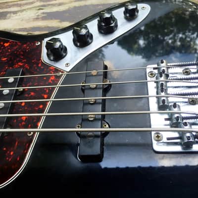 Fender Deluxe Active Jazz Bass V 5 string MIM Mexico black GREAT player CLEAN image 7