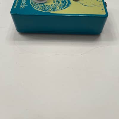 EarthQuaker Devices Tentacle Analog Octave Up Octaver Guitar Effect Pedal + Box image 5