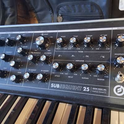 Moog Subsequent 25 Analog Synth 2020 - Present - Black image 3