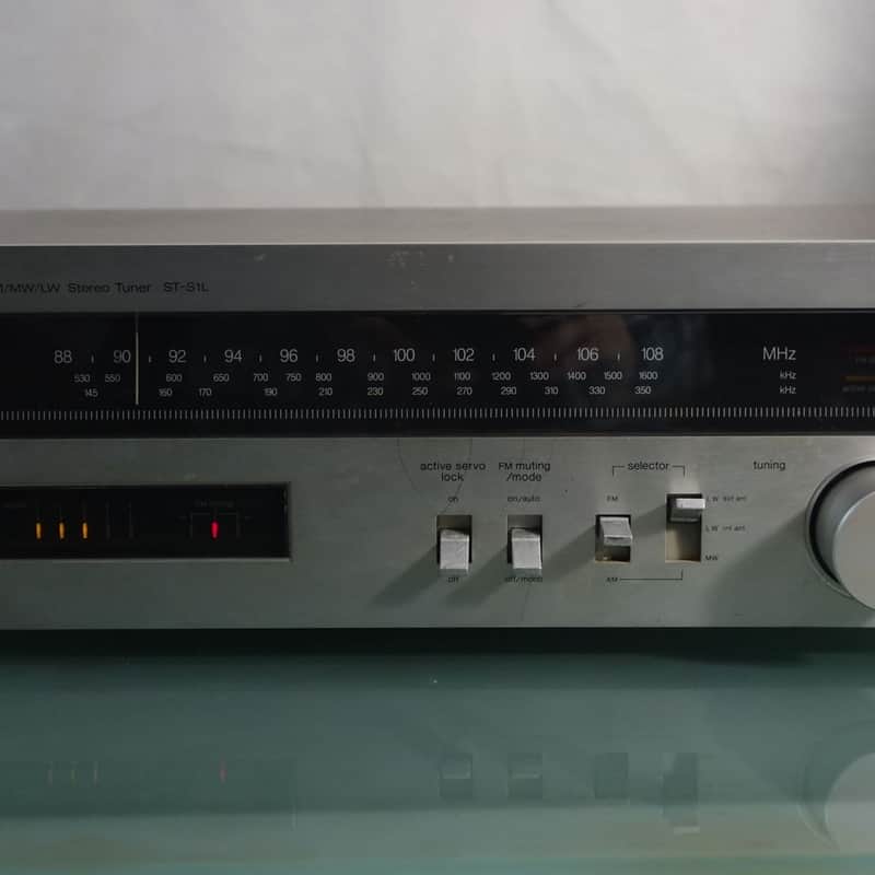 1980 Technics ST-S1L Silver