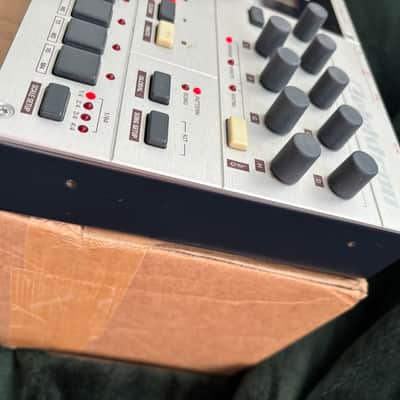 Elektron Machinedrum SPS-1UW MKII 2007 - 2010 - Silver image 6