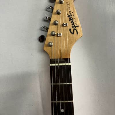 Fender Squier Bullet Stratocaster Electric Guitar (with guitar cable and guitar strap) image 3