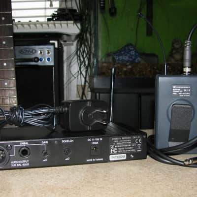 Sennheiser FreePort EM1/SK2 Wireless System image 2