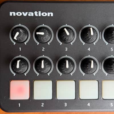 Novation Launch Control MIDI DAW Controller 2013 - Black image 2