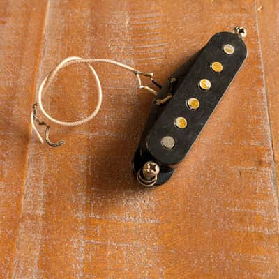 Fender Stratocaster Guitar Pickup With Cover Gray Bottom Flat Pole 1976 Black Cover image 2
