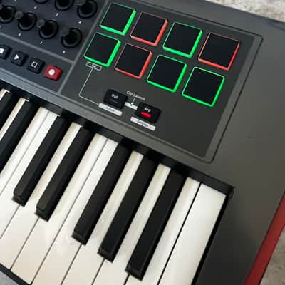 Novation Impulse 49 MIDI Keyboard Controller Gray image 6