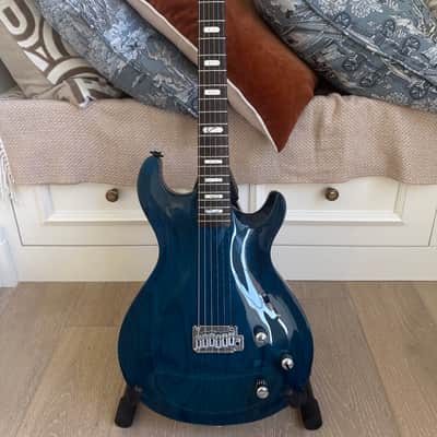 Line 6 Variax 700 - 2006 - Blue image 1