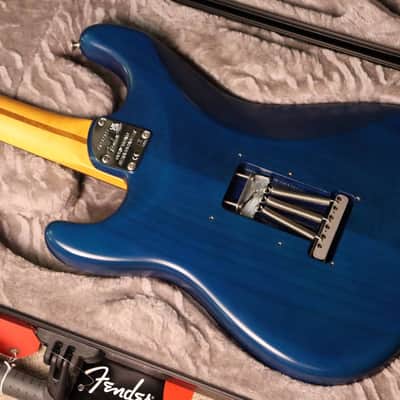 Fender Cory Wong Stratocaster 2023 Sapphire Blue Transparent image 9