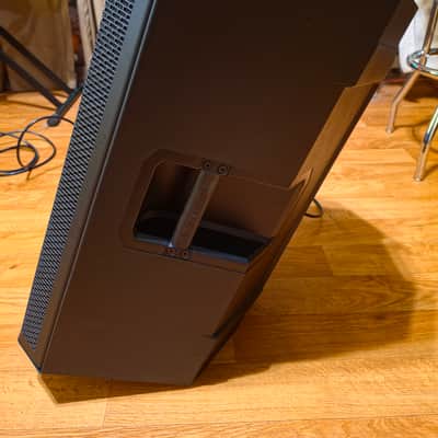 Electro-Voice ZLX-15P G2 15" Powered Speaker 2024 - Present - Black image 4