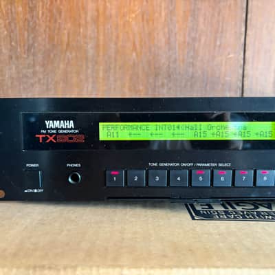 YAMAHA TX802 FM TONE GENERATOR SYNTHESIZER 2U RACK w/ box New internal battery image 4